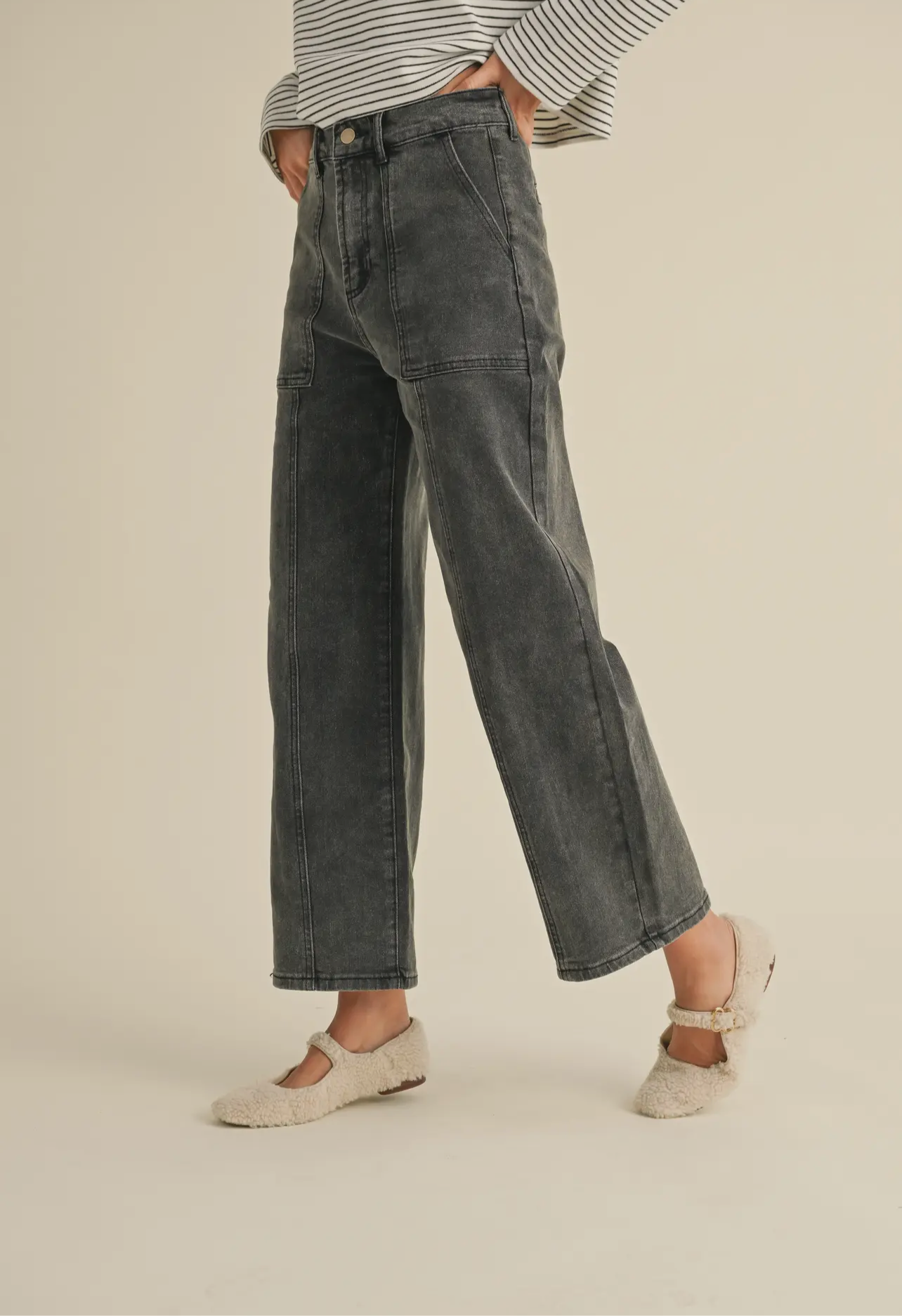 Paneled Wide Leg Jean