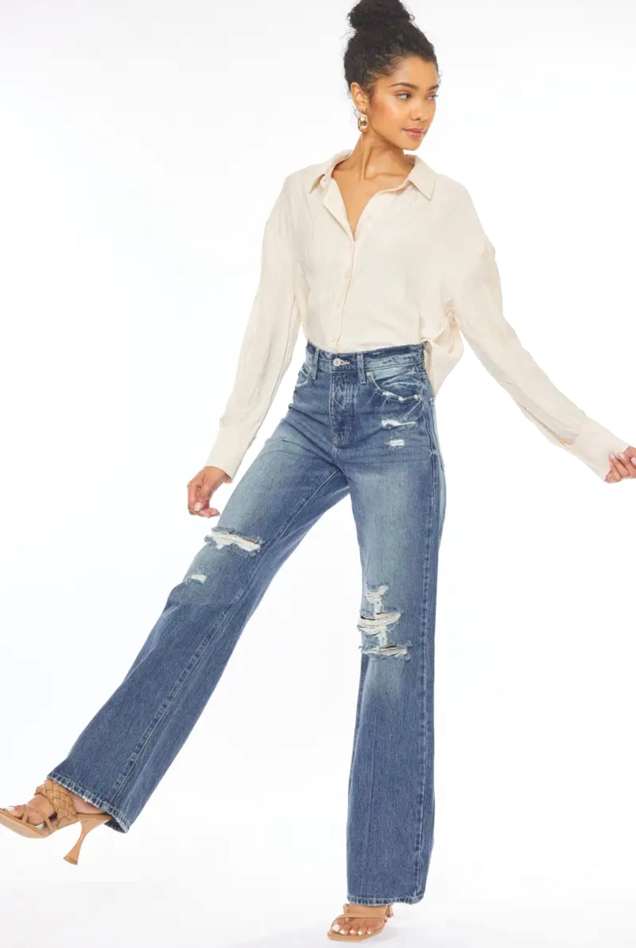 Dark Jeans w/Holes